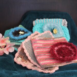 Gift Set- Includes 1 Gripper cloth, 1 Hot Pad, 1 Dishcloth, and 1 Scrubbie